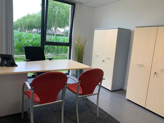 Bureau de 12m²  à Nivelles